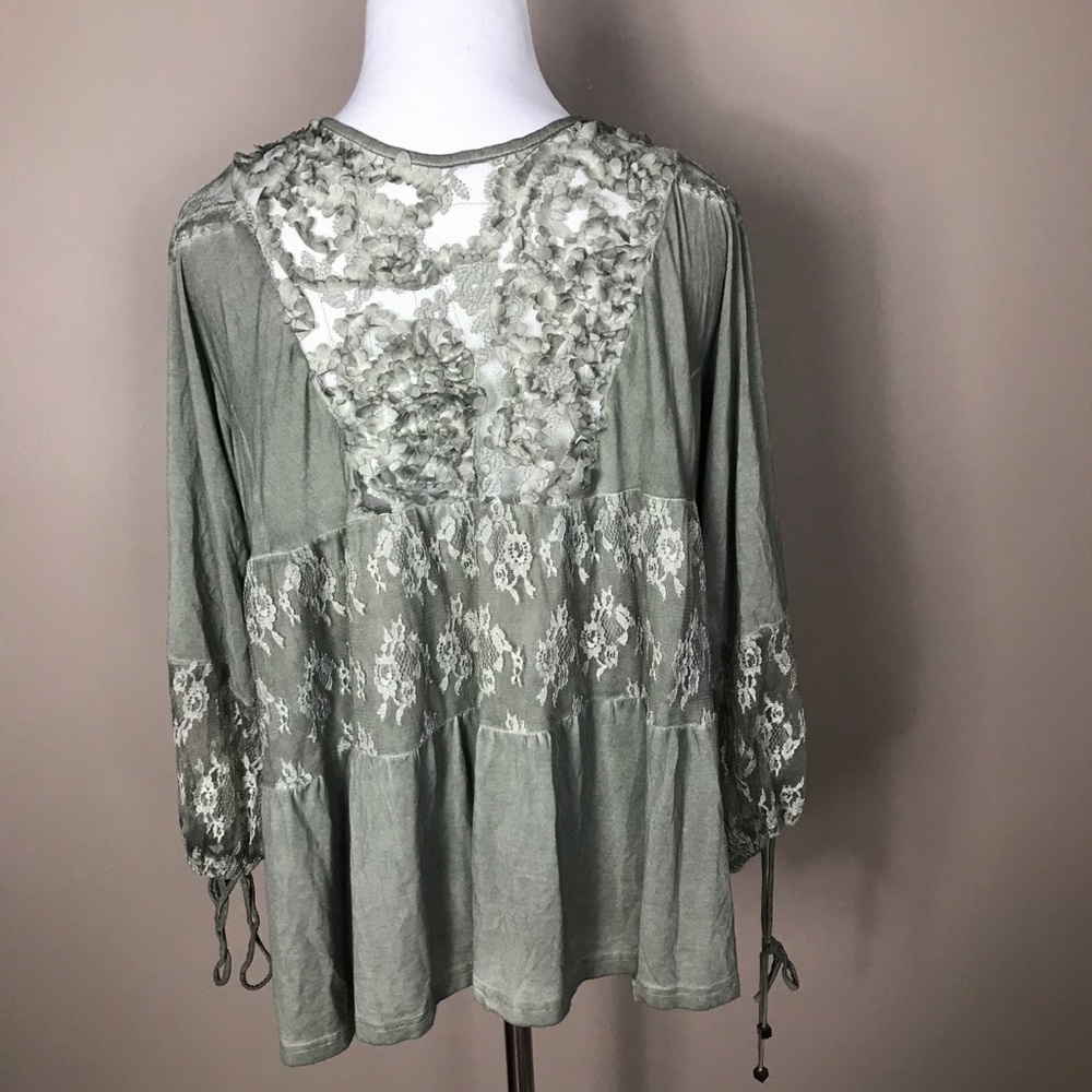 Pol Dried Herb Green Meadow Lace Trim Knit Top. - Picture 4 of 10